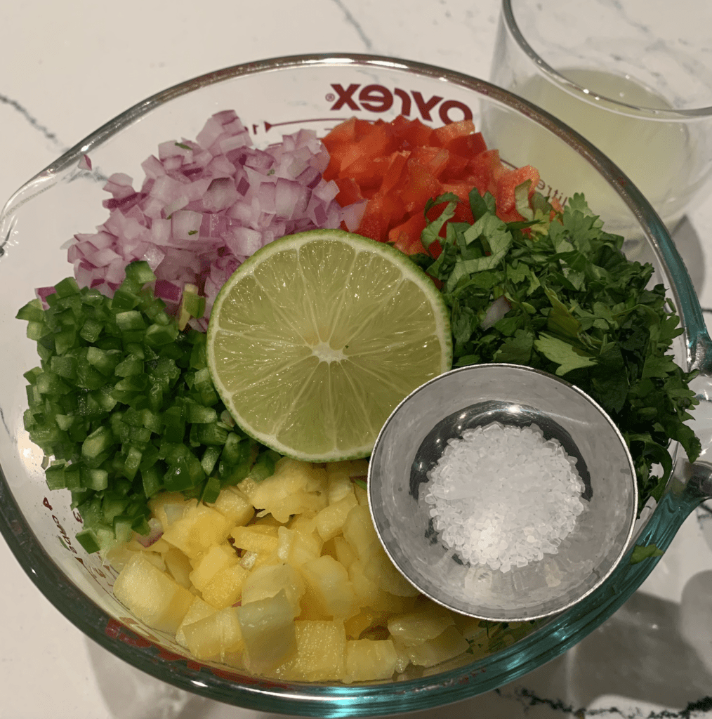 pineapple salsa ingredients